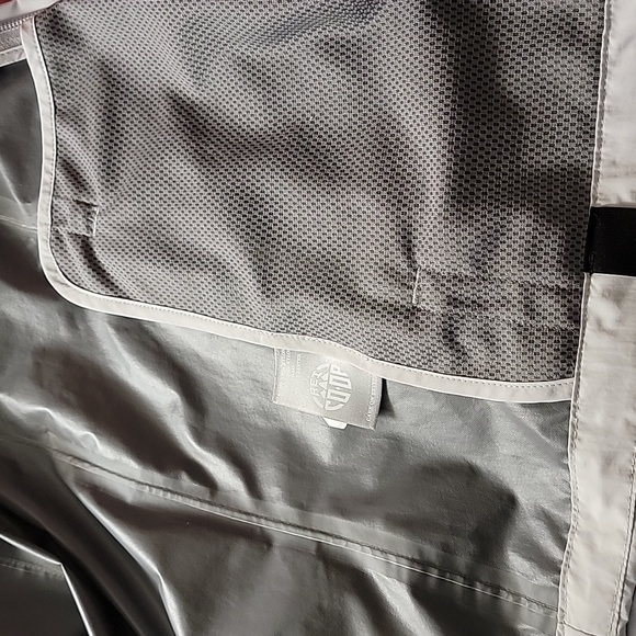 REI Co- Op  Windbreaker Jacket - Picture 10 of 13